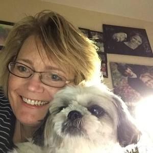 Meet your Posher, Stacy